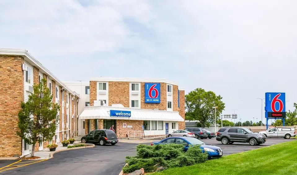 Motel 6 Minneapolis Airport - Mall Of America Eksteriør bilde