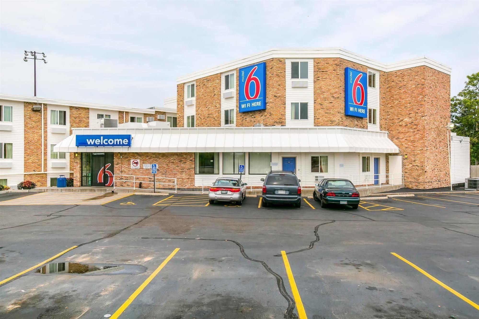 Motel 6 Minneapolis Airport - Mall Of America Eksteriør bilde