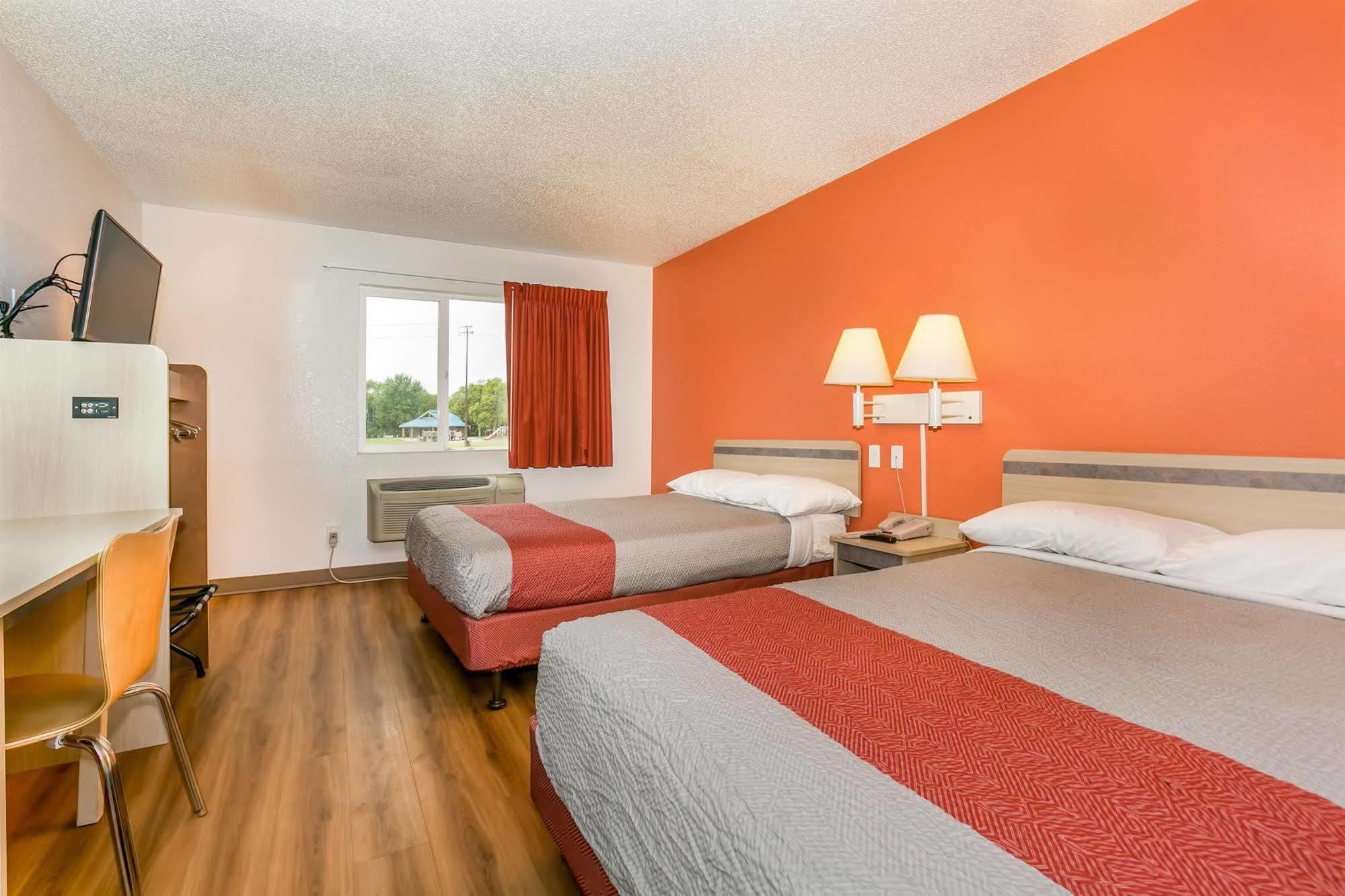 Motel 6 Minneapolis Airport - Mall Of America Eksteriør bilde